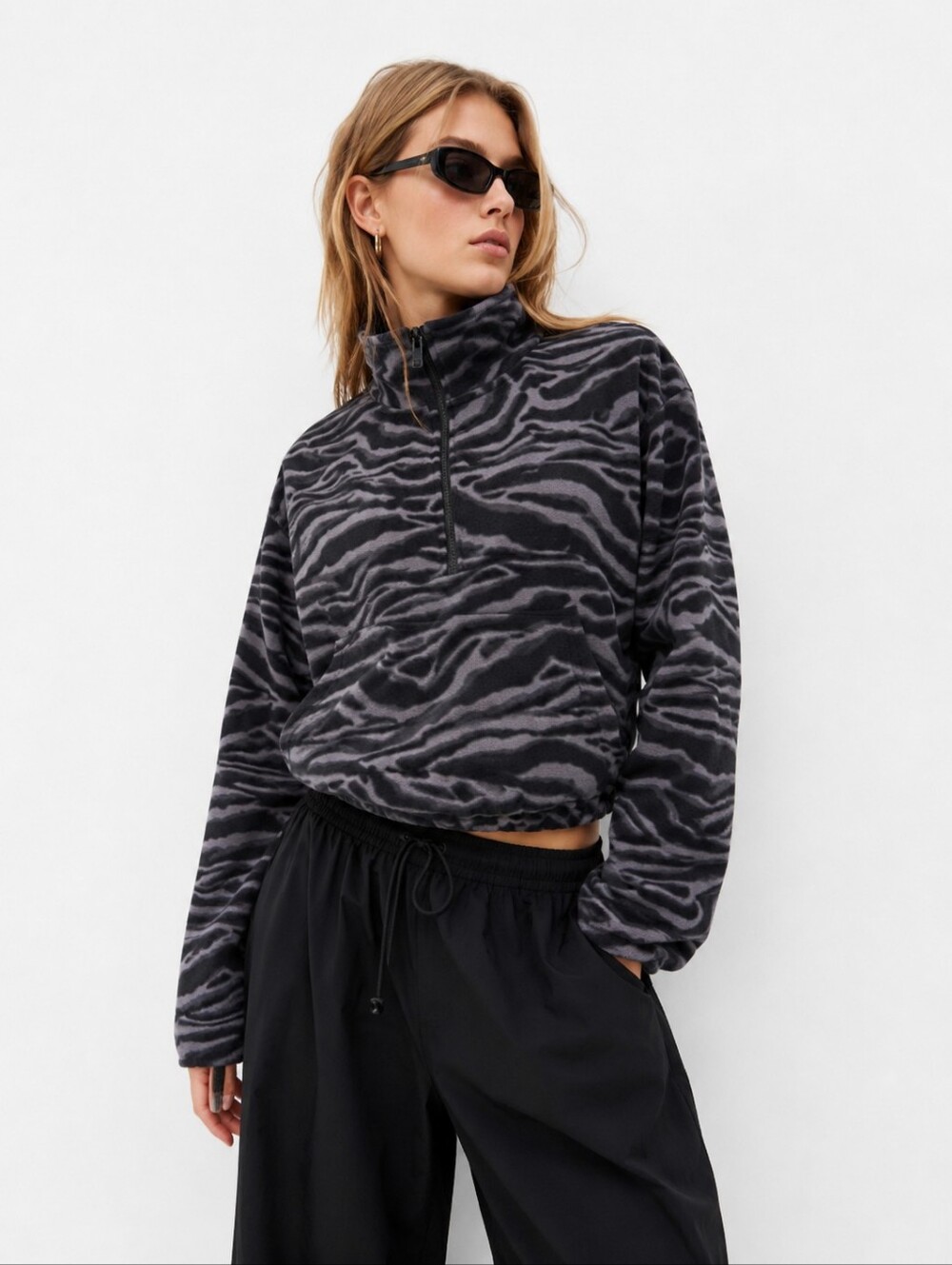 TNA Aritzia Zebra Print Cropped Fleece Quarter Zip Pullover Small